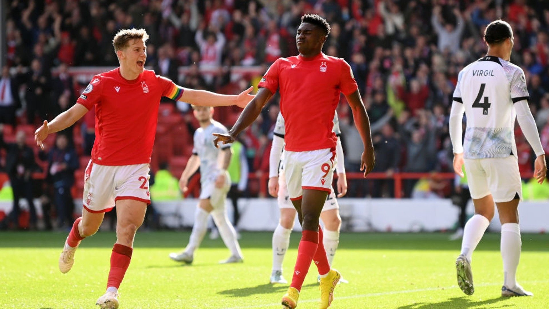 讓我們走進 讓我們走進