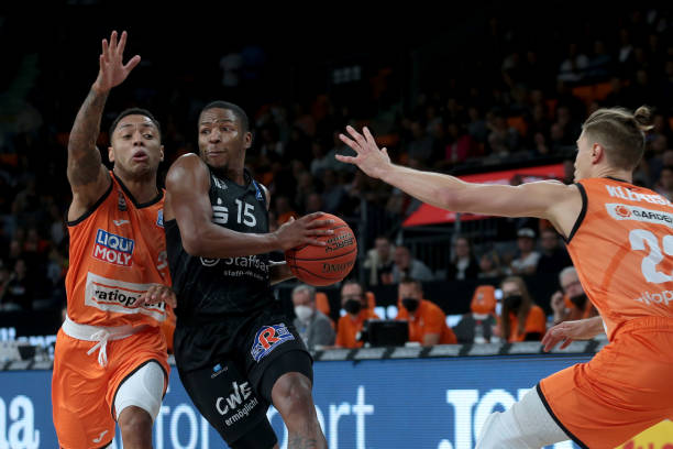 作一线队轮 作一线队轮